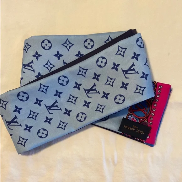 Louis Vuitton Bandeau Blue and Hot Pink Scarf Butterfly and Mono - Picture 5 of 9